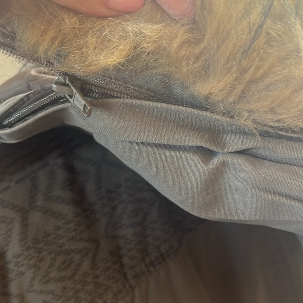 Winter coat - Picture 9 of 10